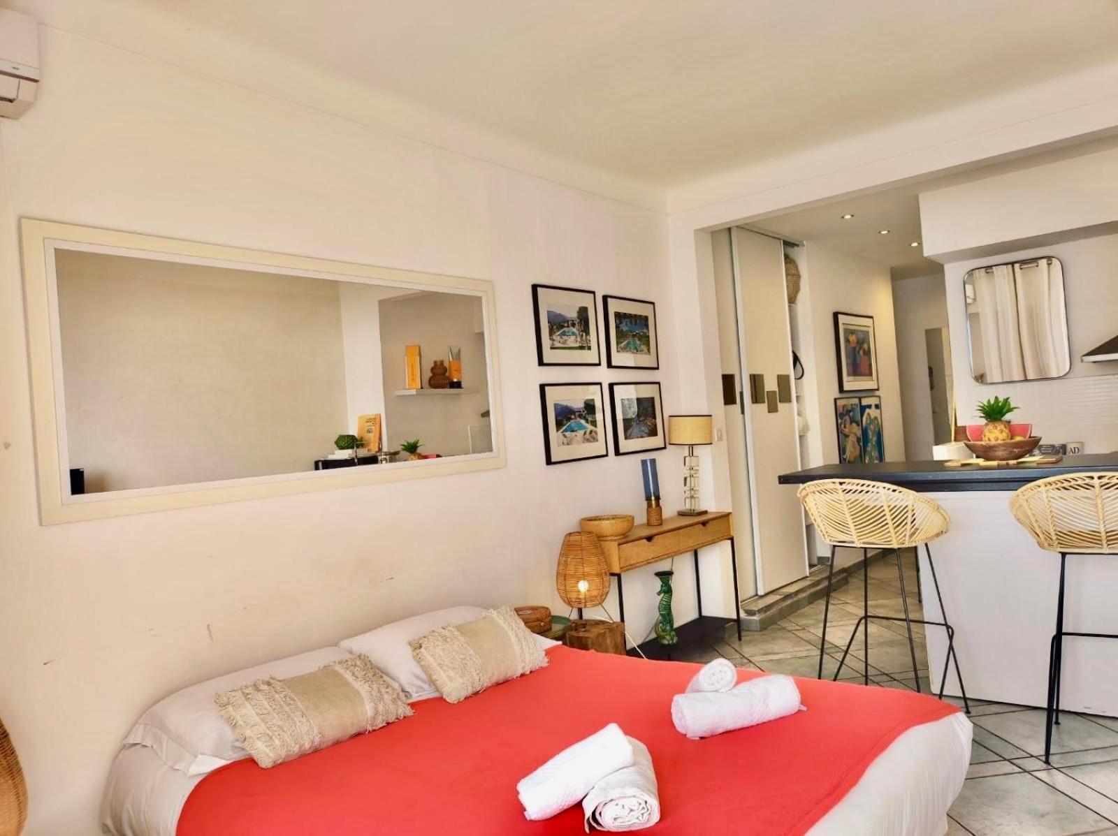 Sea Front Yourhosthelper Apartment Nizza